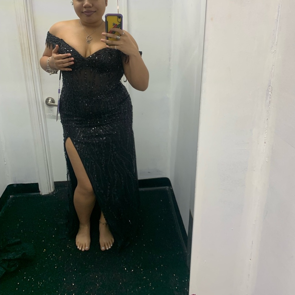 black off the shoulder prom dress - Picture 1 of 2